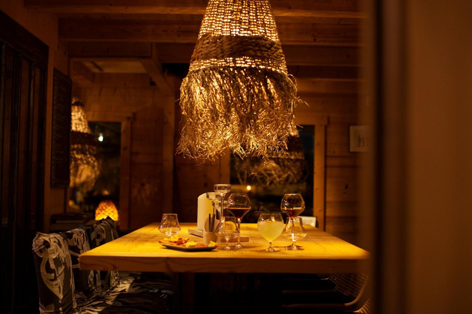 Chalet-Hotel Les Cimes Le Grand-Bornand Exterior photo